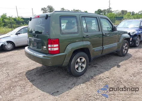 2008 Jeep Liberty Sport z USA, uszkodzony, nr VIN 1J8GN28K28W225541